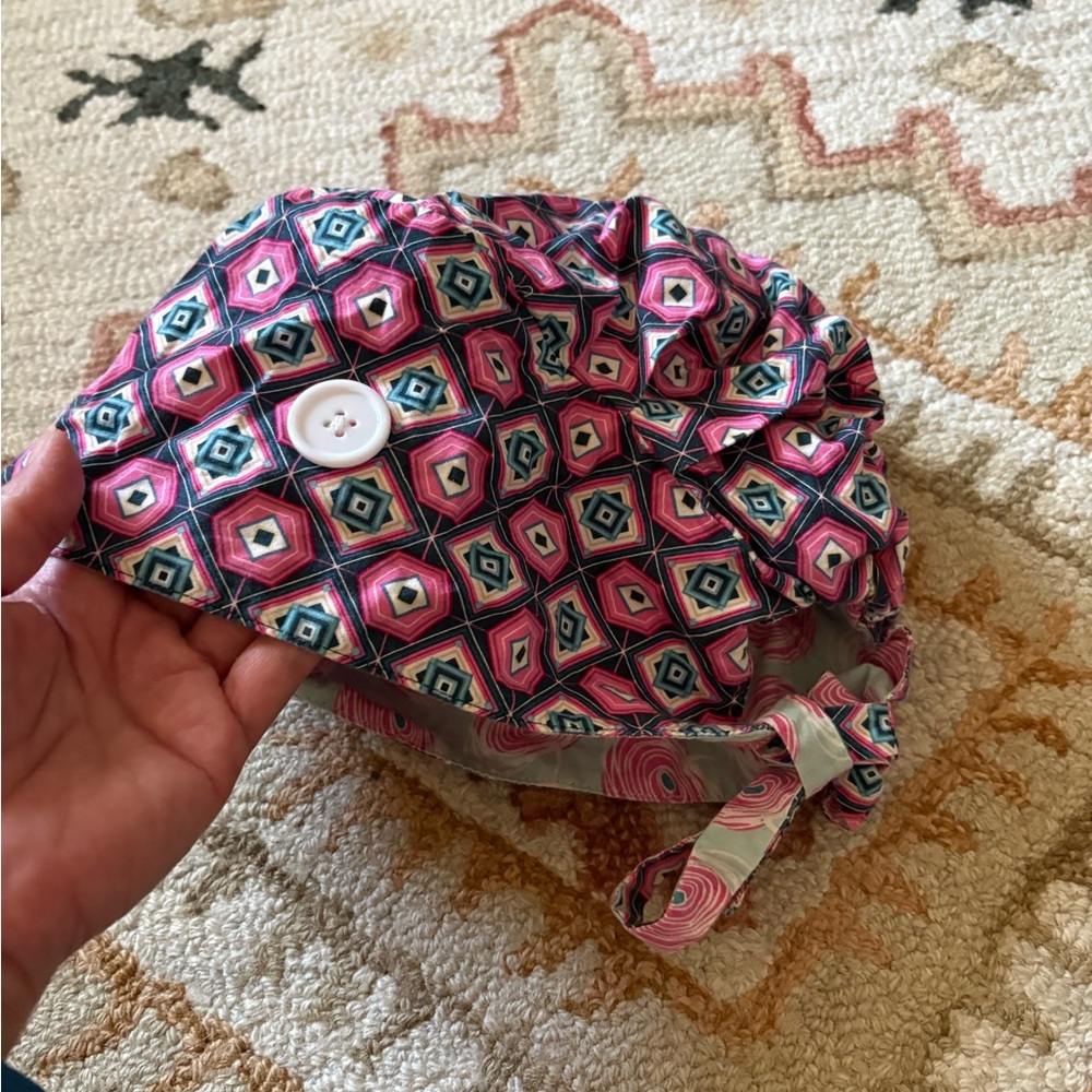 Scrub cap reversible OS - Picture 5 of 6